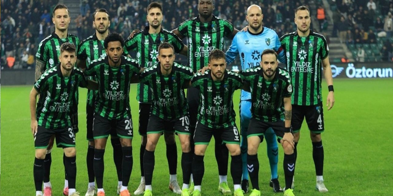 Vali Kocaelispor'u üzdü