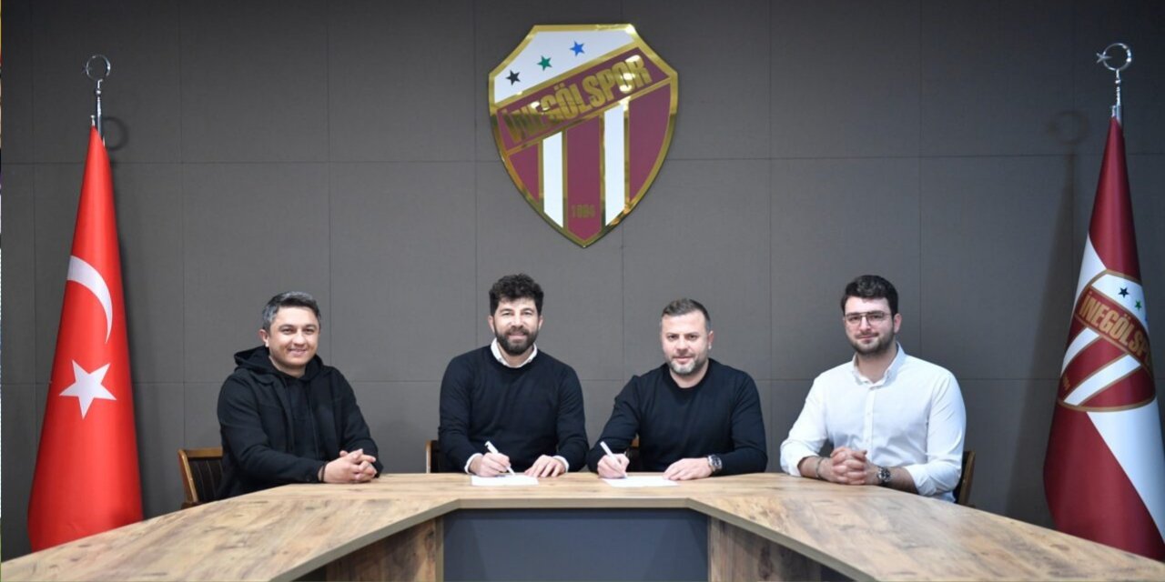 Bursaspor'un eski futbolcusu Bursa takımının yeni hocası oldu