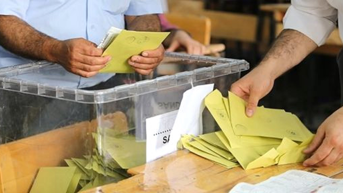 Suriyeli seçmene gönderilen zarfın içinden çıktı! AKP seçime böyle hazırlamış