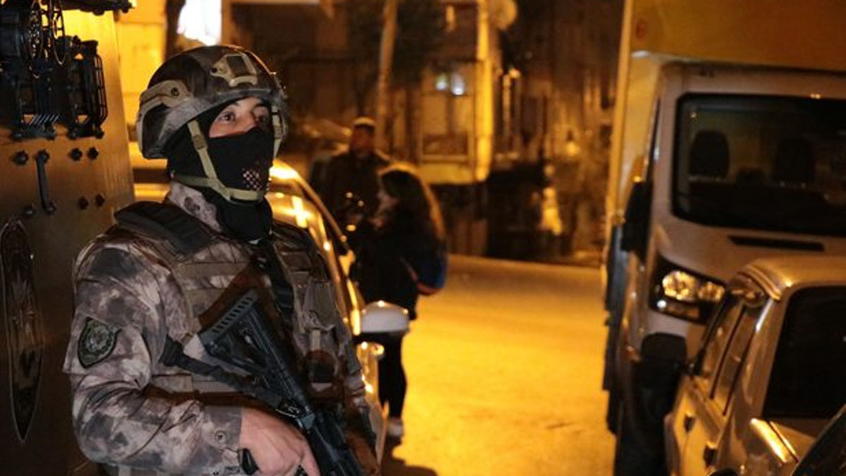 İstanbul'da dev operasyon: 152 gözaltı