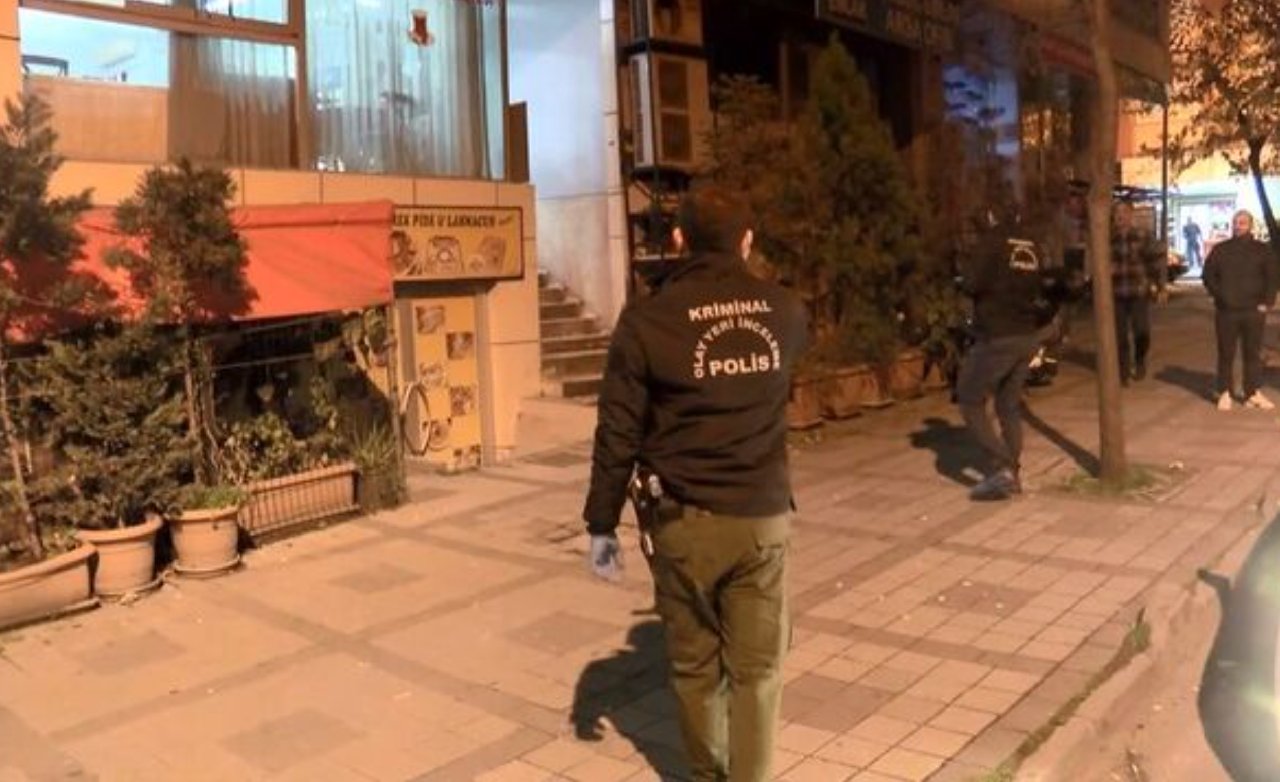 Bağcılar'da kahvehanede silahlı saldırı: 1 ölü