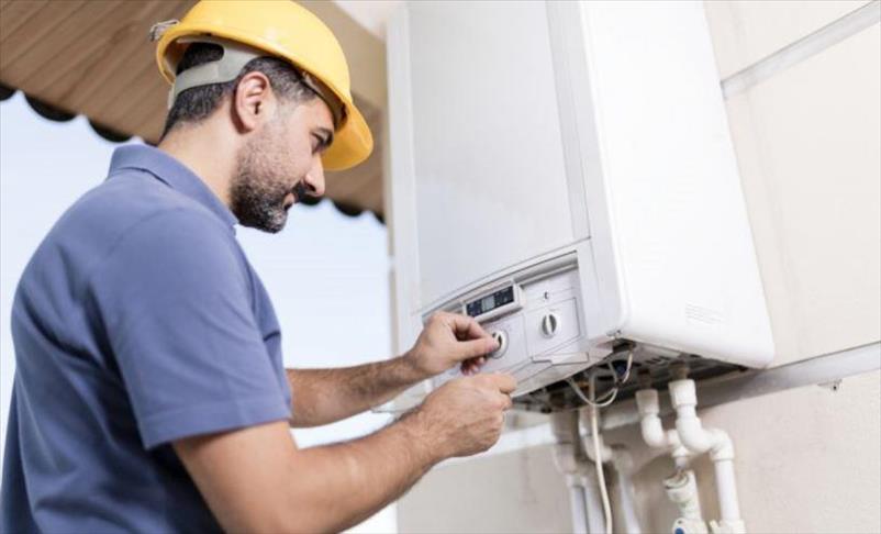 Kombi baca borusunun tıkanması sonucu 4 kişi zehirlendi