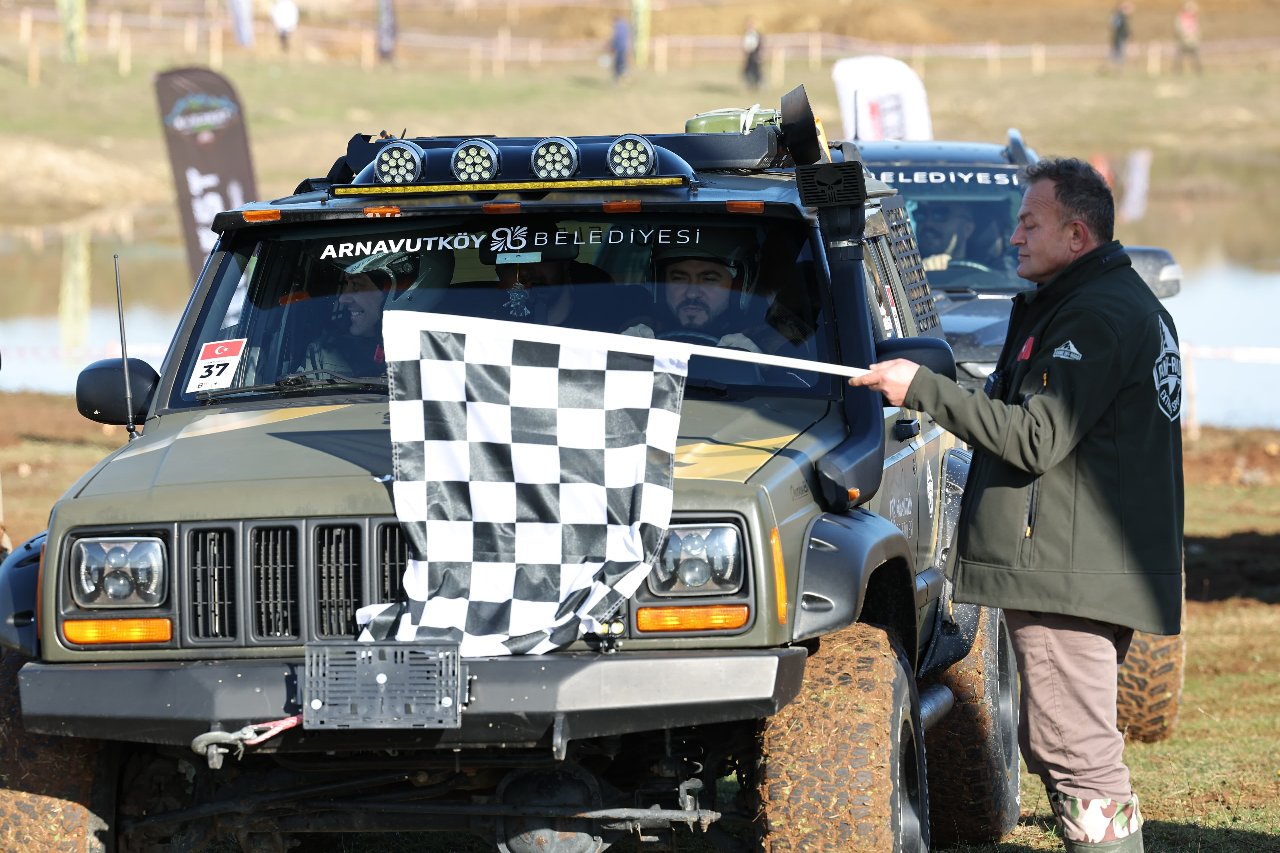 Arnavutköy’de Off-Road Şenliği düzenlendi