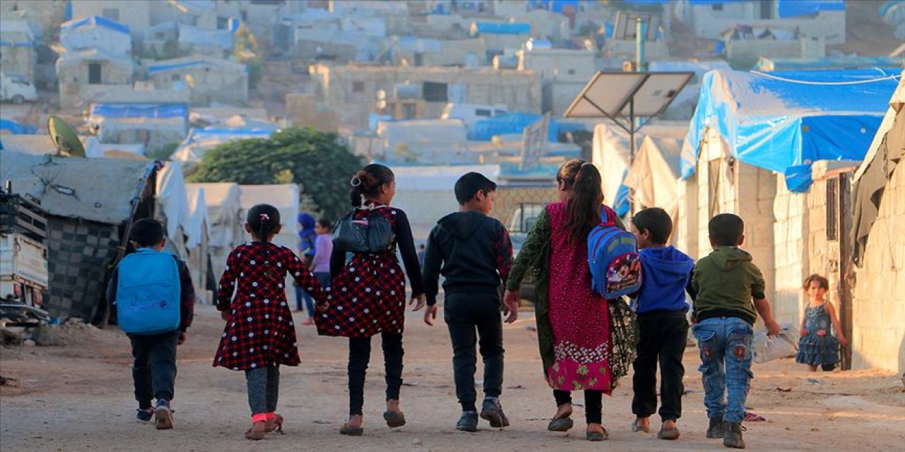 İngiltere Suriye'ye 50 milyon sterlin temel ihtiyaç fonu