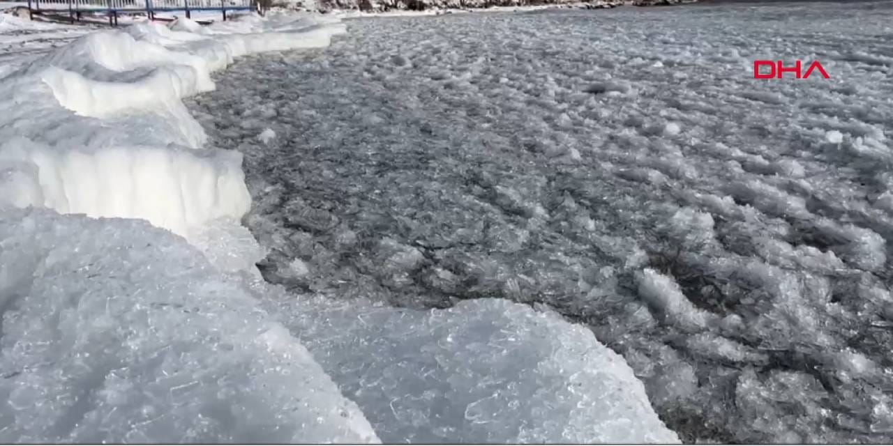 Çıldır gölü Kuzey Kutbuna döndü!