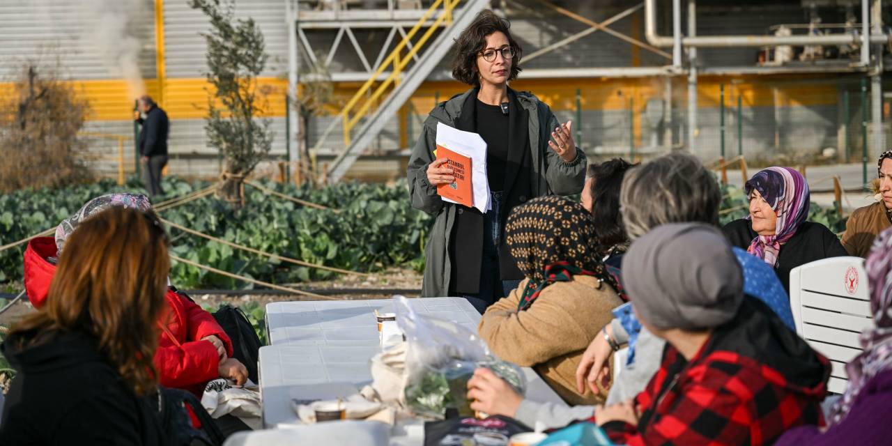 İzmirli kadınlara toplumsal cinsiyet eşitliği eğitimi verildi