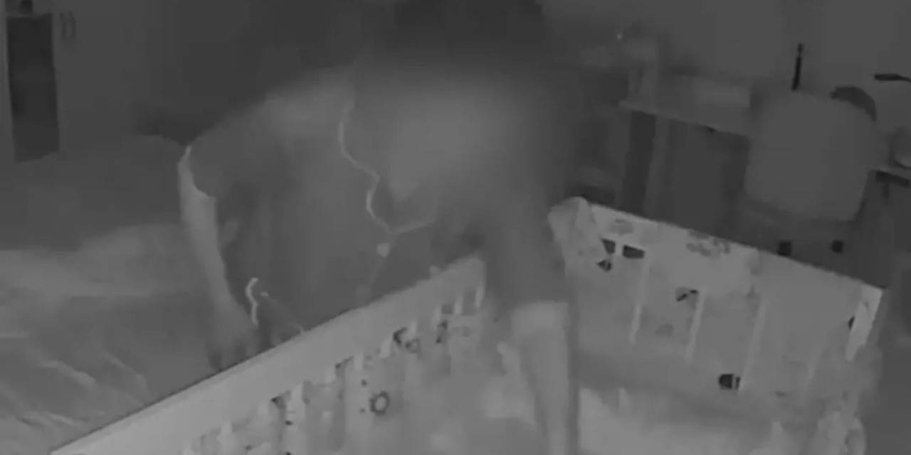 2 günlük bebeği dövüp fırlatan bakıcı kameralara yakalandı