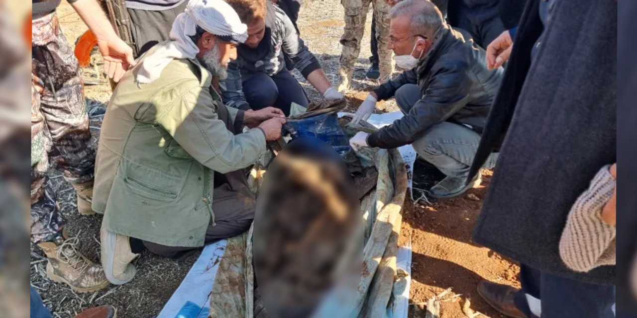 Suriye'de toplu mezarlar bulunuyor. 100 bin kişi katledildi