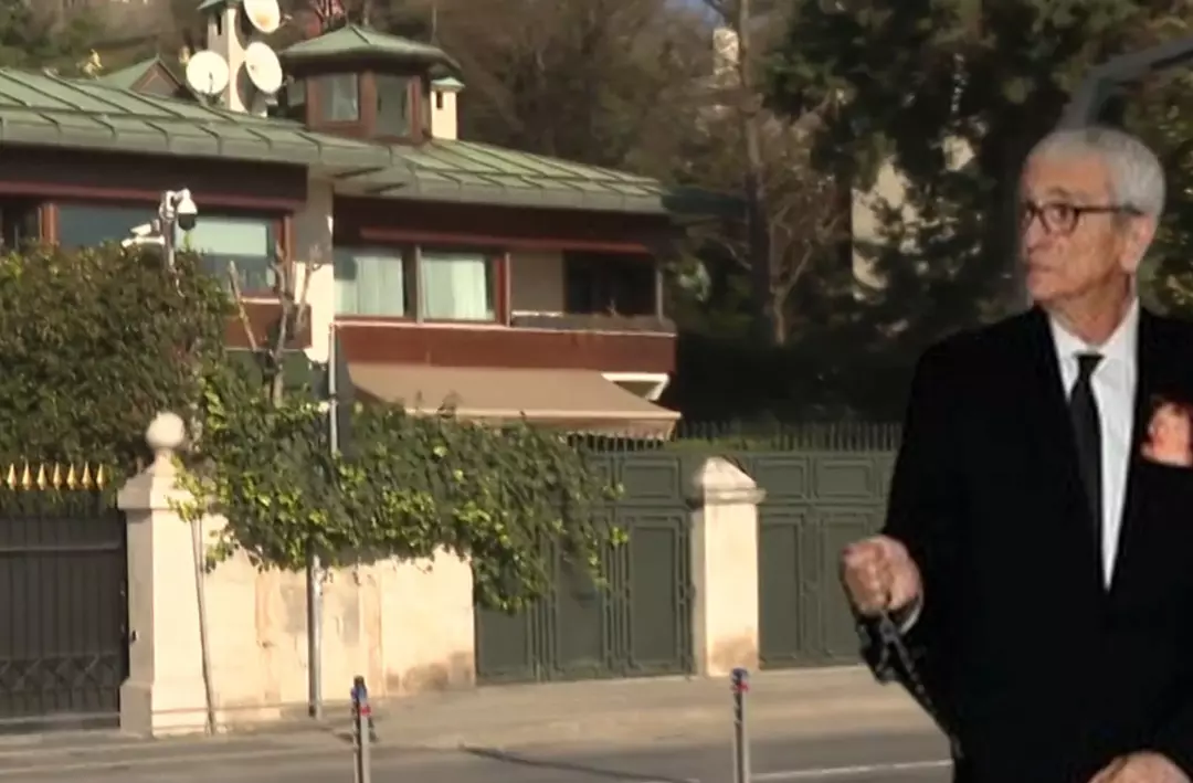 Ünlü iş insanı evinde ölü bulundu