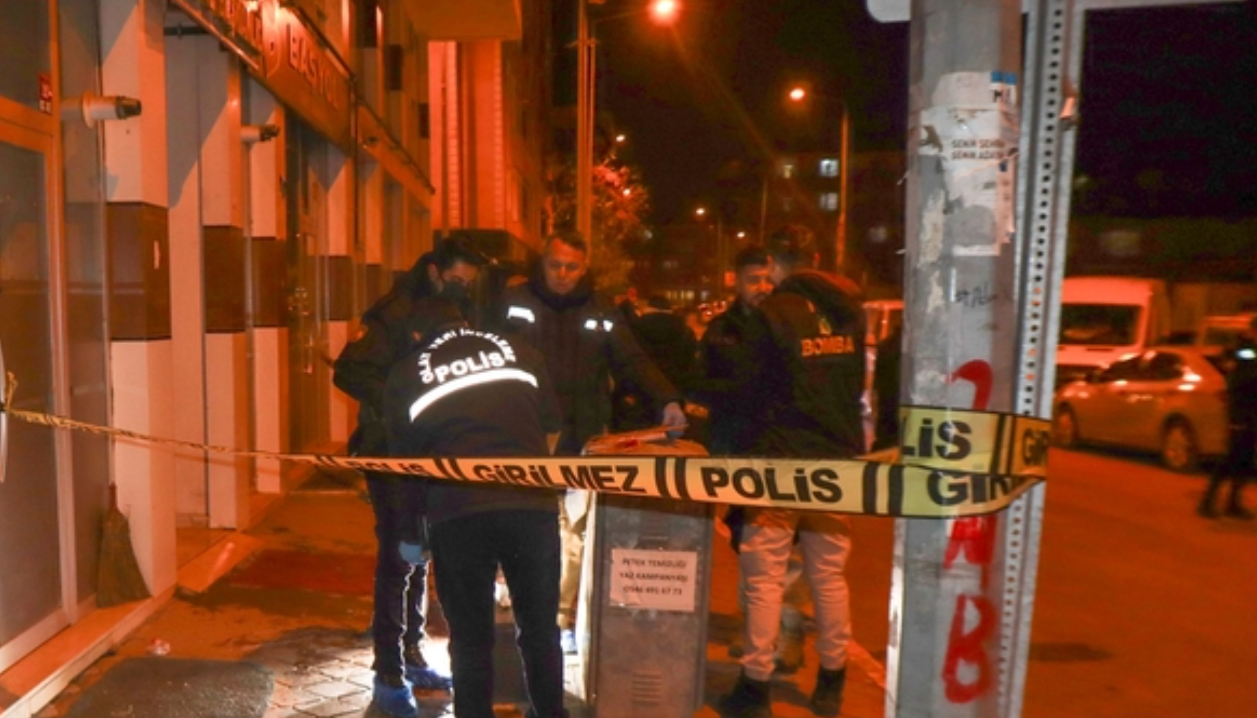 AKP Iğdır İl Başkanlığı'na molotoflu saldırı: 2 zanlı tutuklandı