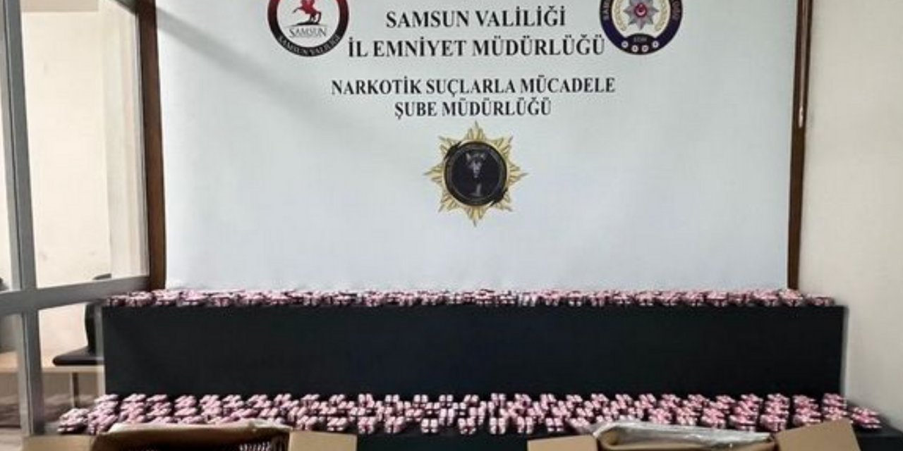 Samsun'da 35 bin 264 sentetik ecza hapı ele geçirildi