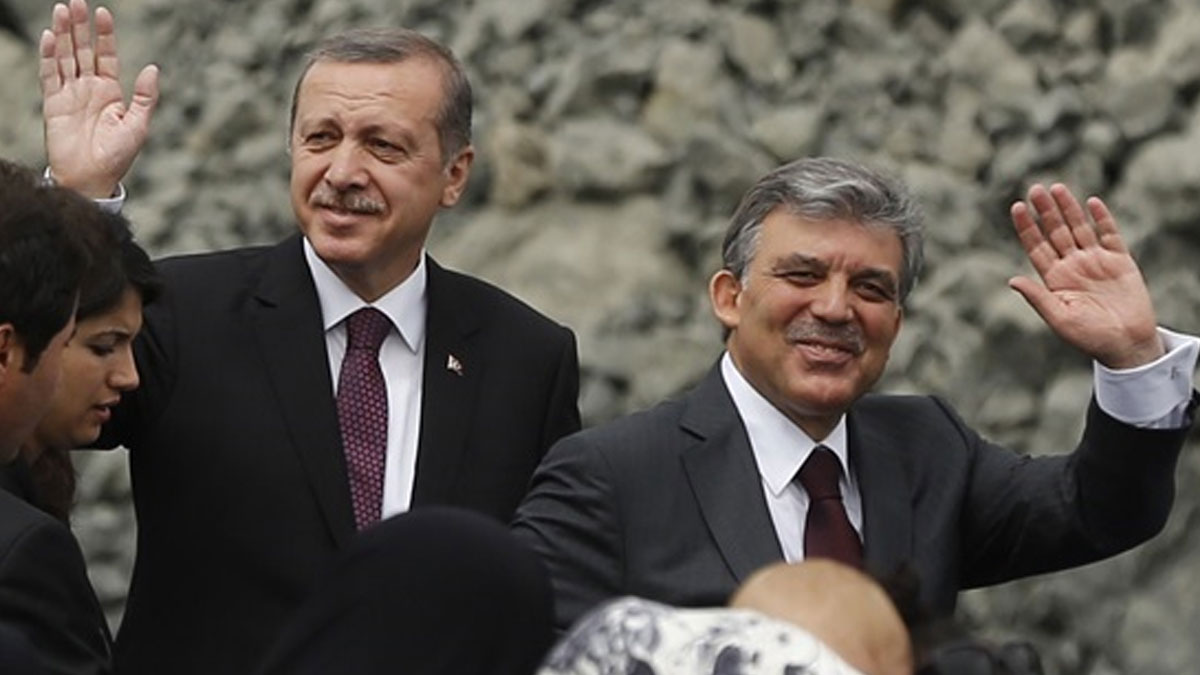 Gül ve halefi Erdoğan telefonda görüştü, bir araya gelecekler
