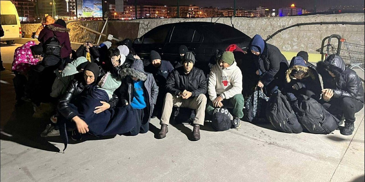 Suriye'ye gitmeleri bekleniyordu. Yunanistan yolunda yakalandılar