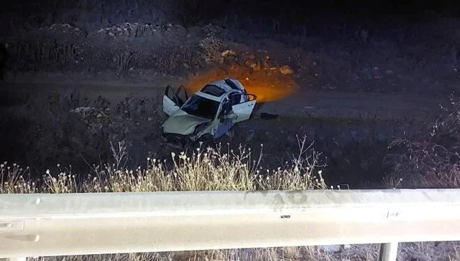 Nevşehir'de devrilen otomobildeki 1 kişi öldü, 3 kişi yaralandı