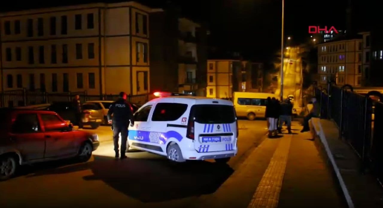 Emekli öğretmen evinin önünde tüfekle vuruldu