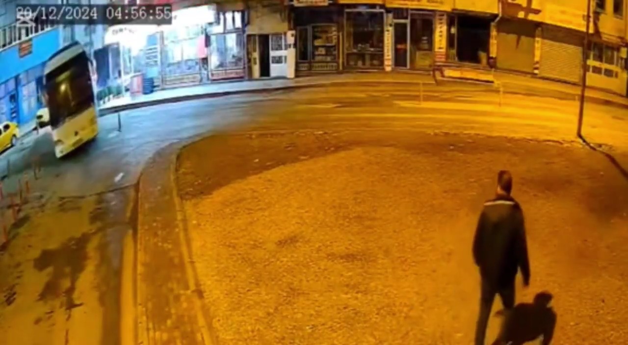 Otobüsü kaçırıp araçlara zarar vermişti. Görüntüler ortaya çıktı