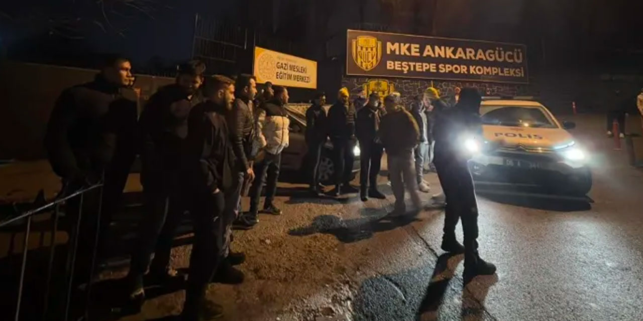 Ankaragücü taraftarı gece yarısı istifa istedi