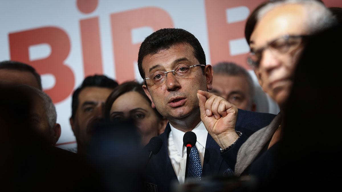 İmamoğlu'ndan peşin uyarı: İstifasını versin gitsin