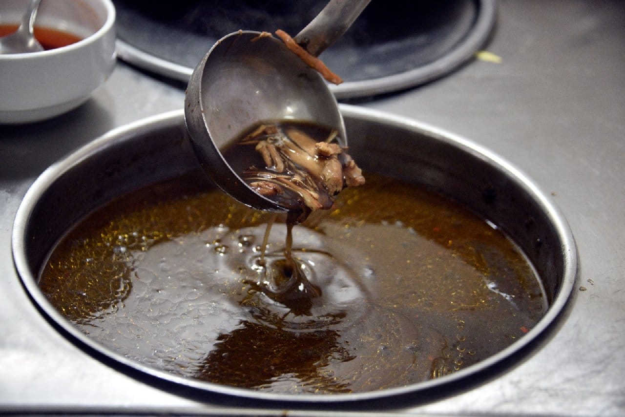 65 yaşında mesleğe döndü. Yüzyıllardan beri yapılıyordu. Çalıştı didindi tescili kazandırdı