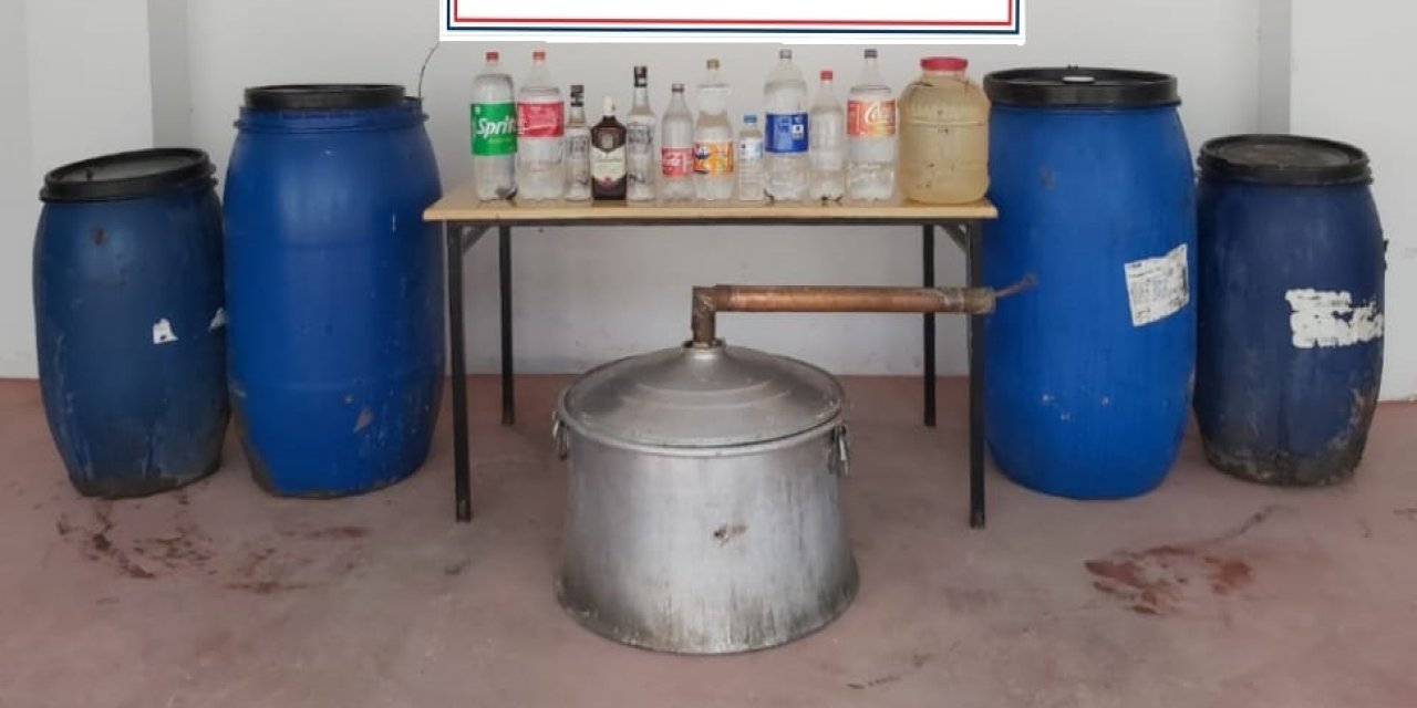 Tokat'ta 1220 litre sahte içki ele geçirildi