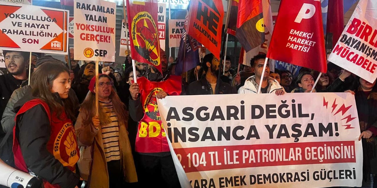 Ankara'da 'asgari ücret' protestosu