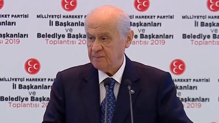 Bahçeli'den yeni matematik:  Oy oranımız yüzde 18.81'dir. O da 1881'dir, o da Atatürk'ün doğumudur.