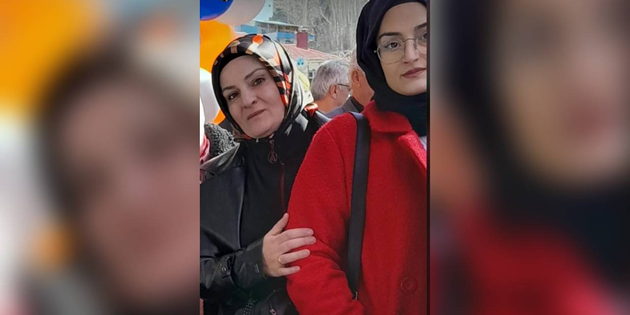 Eşini 22 kızını 14 bıçak darbesiyle öldürdü