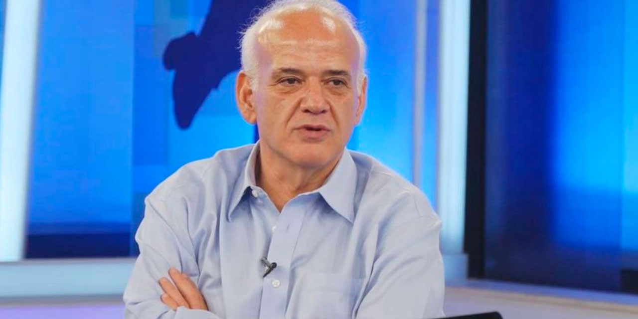 Ahmet Çakar Galatasaray'ın şampiyonluğu kaptırma ihtimalini oran vererek açıkladı