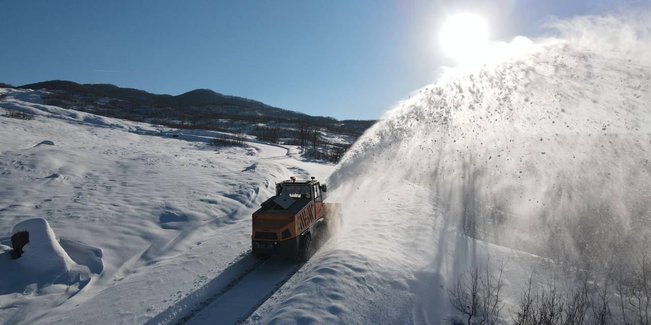 Tunceli'de yüzlerce köy yolu kapandı