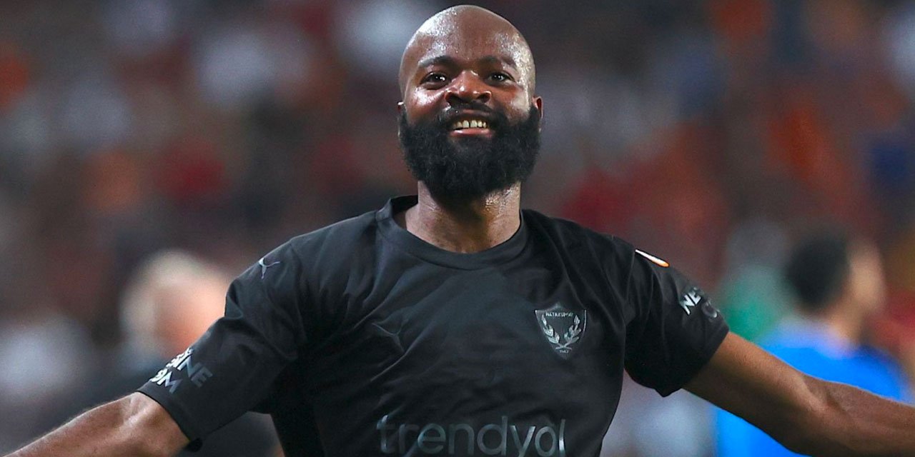 Sakaryaspor’da 17 gün kalmıştı. Karagümrük’ten de gönderildi