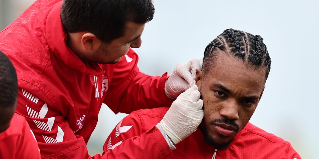 Sivasspor testten geçti