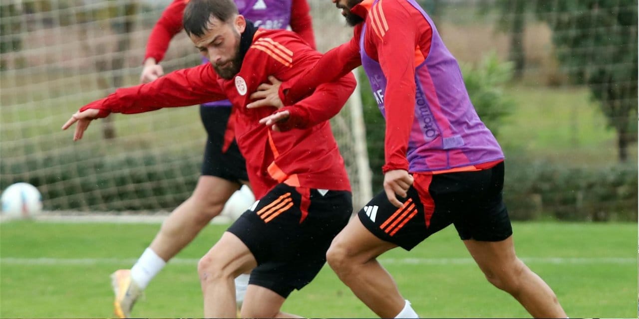 Antalyaspor'u yağmur da durduramadı