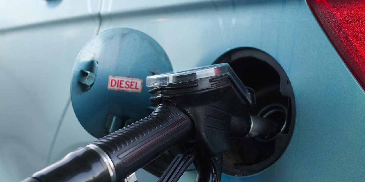 Modern arabaların artık yakıt deposu kapağının olmadığını fark ettiniz mi? İşte nedeni