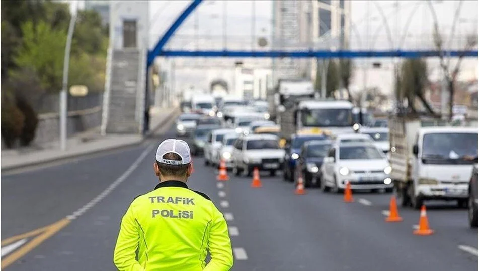 İstanbul'da yollar kapatıldı! Bu saatler arasında yola çıkmayın