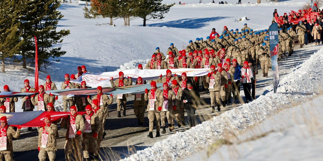 Sarıkamış Şehitleri için anma yürüyüşü