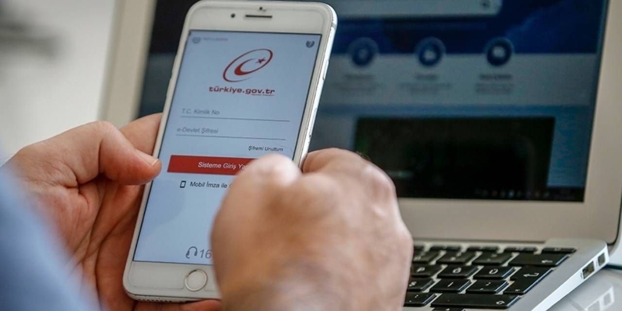 e-Devlet Kapısı'ndan 2024'te 4,2 milyar işlem yapıldı