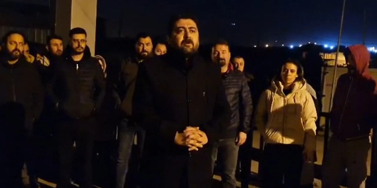 Hatay’da konteynerde kalan öğretmenler elektrik kesintisini protesto etti