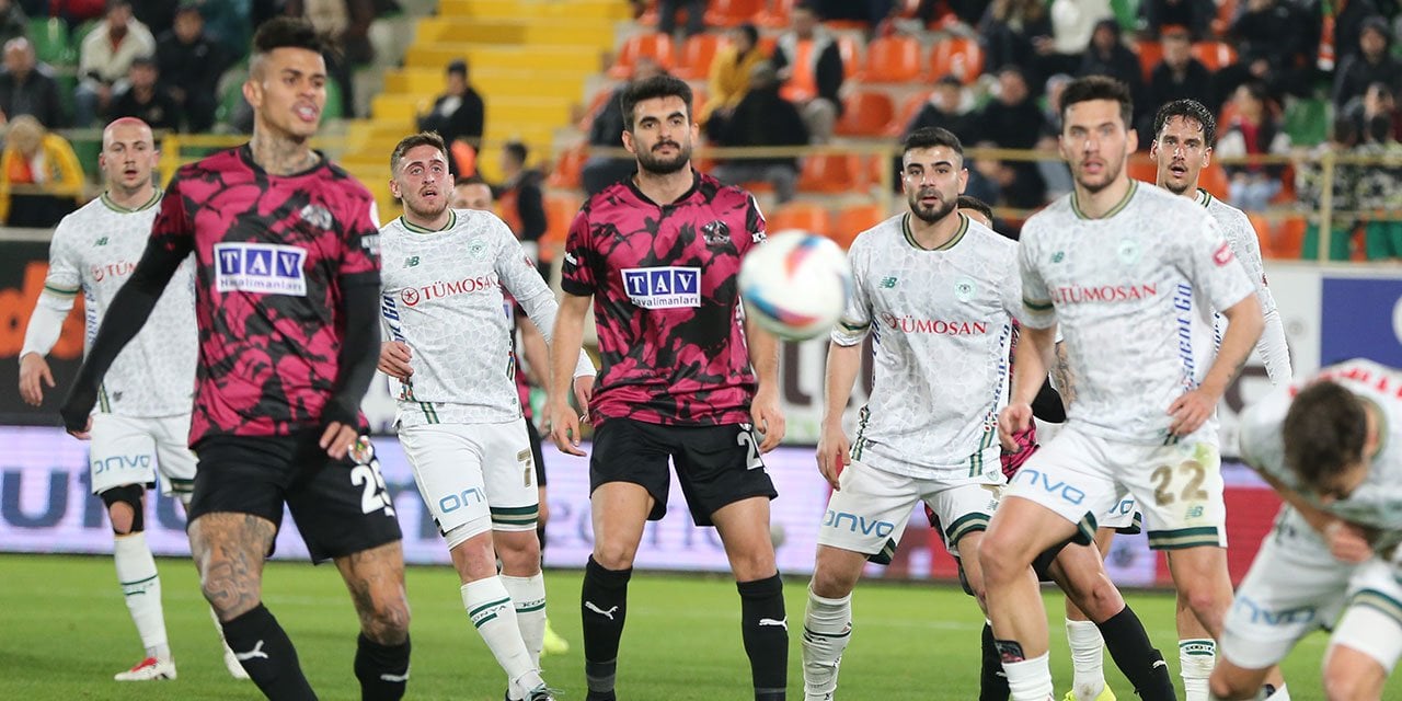 3 gollü maçın galibi Alanyaspor