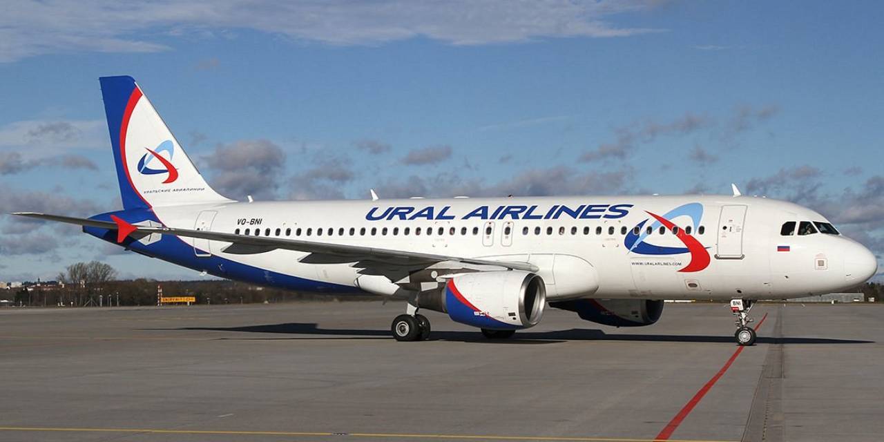 Rusya'ya ait yolcu uçağı Mısır'a acil iniş yaptı