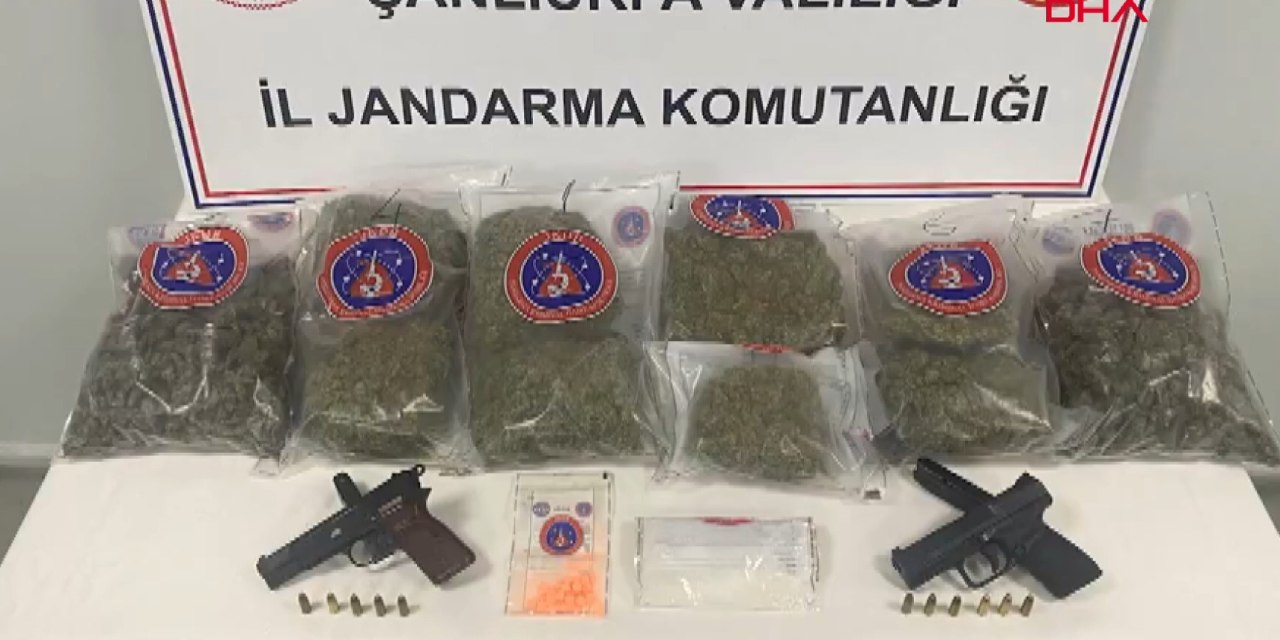 Yolcu otobüsünde 14 kilo esrar ele geçirildi