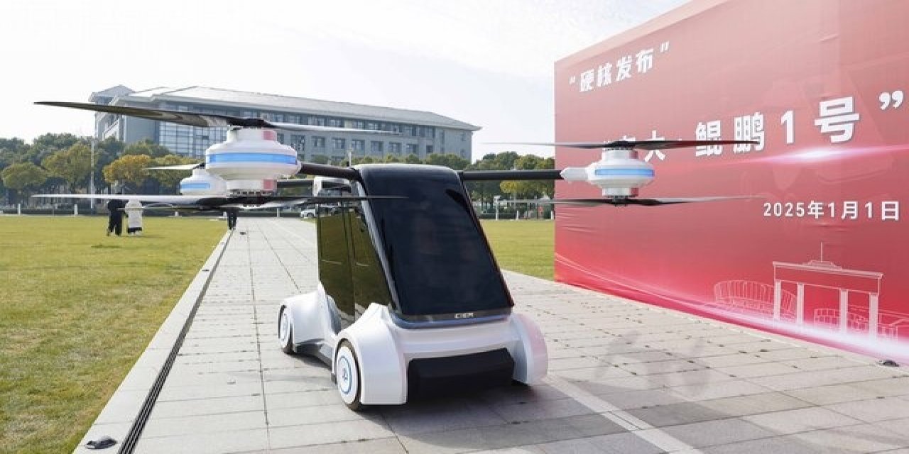 Çin uçan arabasını tanıttı