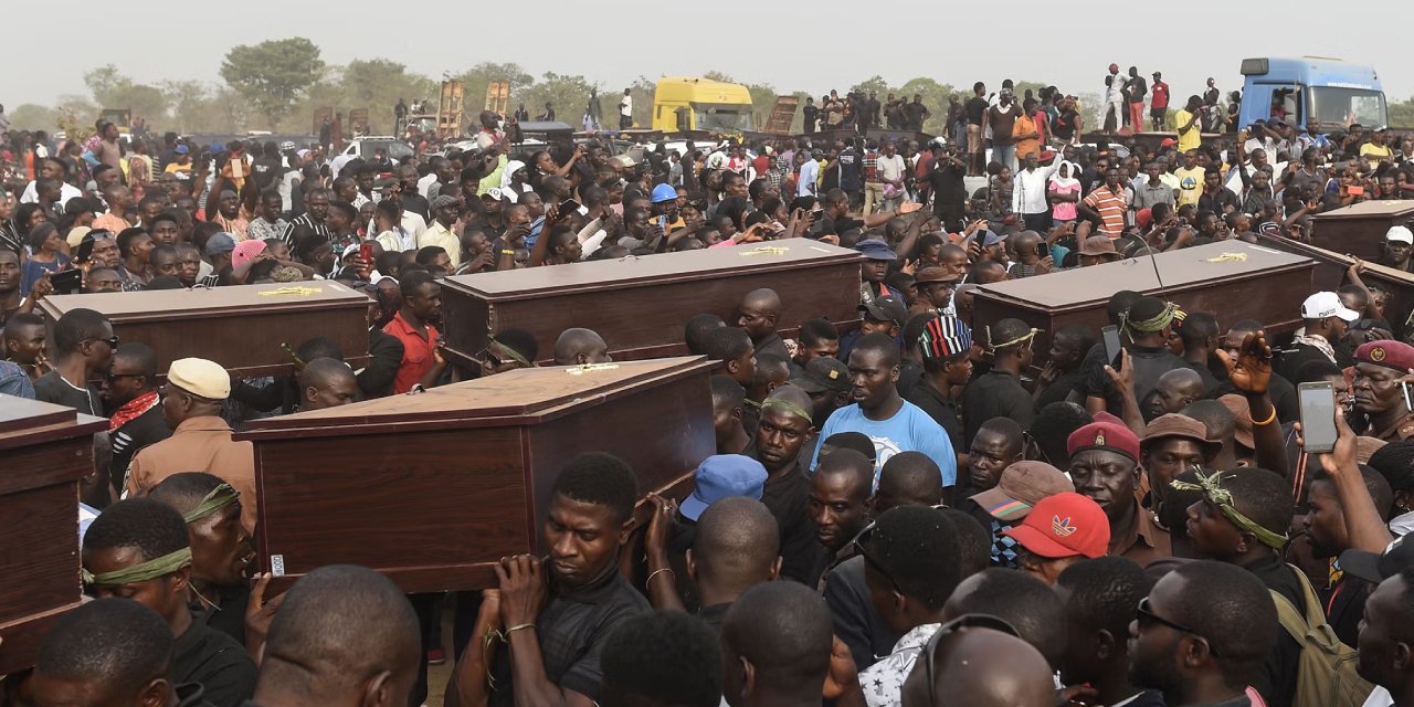 Çobanlarla çiftçiler birbirine girdi: 9 ölü