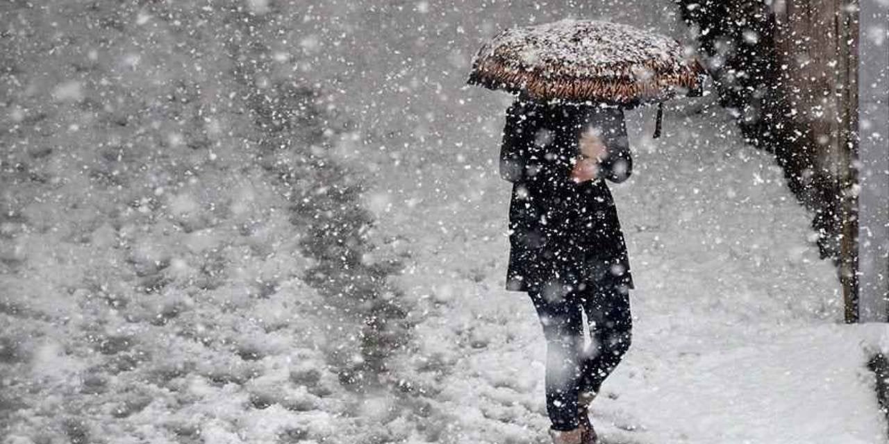 Meteoroloji saat vererek uyardı: Lapa lapa kar yağacak