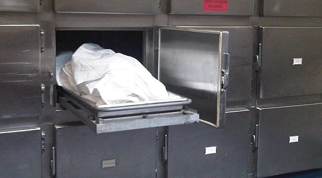 Kalp krizinden ölen adam bir anda dirildi