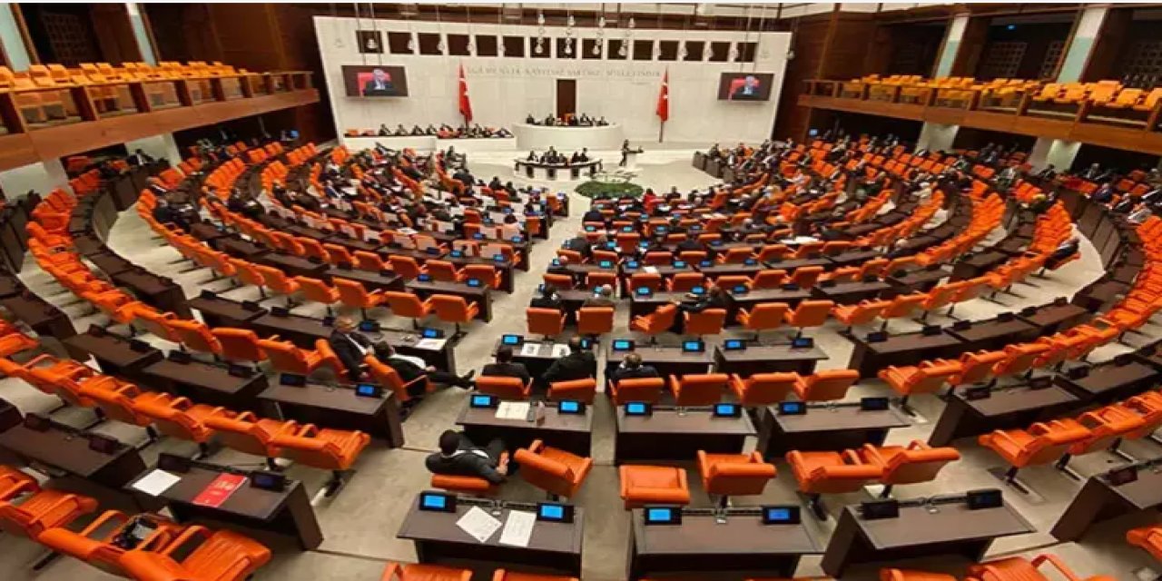 Meclis'te sağlık alanında düzenlemeleri içeren kanun teklifi görüşülecek
