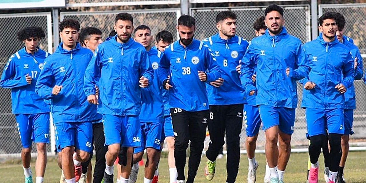 Kayseri ekibinde 1 raporla 12 futbolcu yer değiştirdi