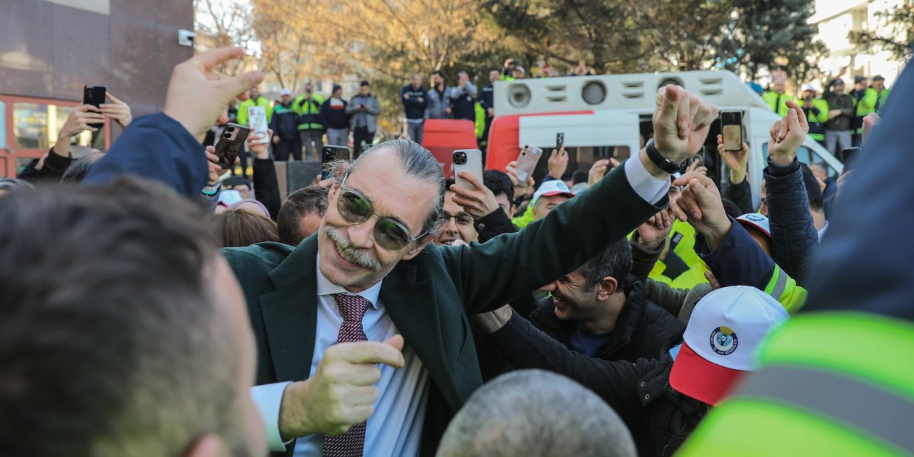 Erdal Beşikçioğlu yüzde 60 zam yaptı