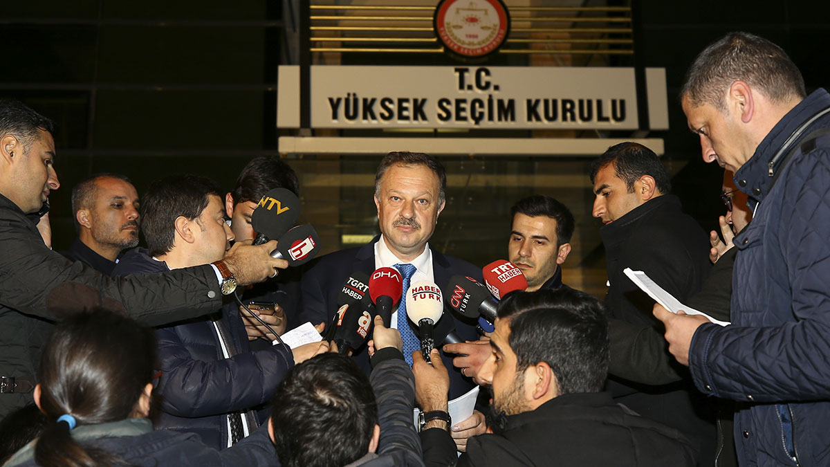 AKP'nin YSK temsilcisinden 'yeniden seçim' açıklaması