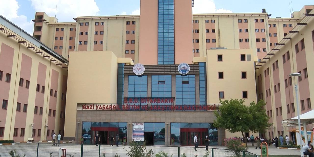 Devlet hastanesinde 'bıçak parası' skandalı. Doktor tutuklandı