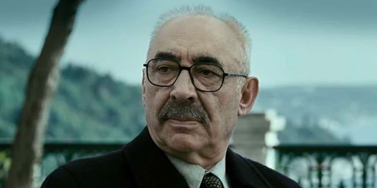 Şener Şen’in tuttuğu takım belli oldu. Divan Kurulu’na girdi